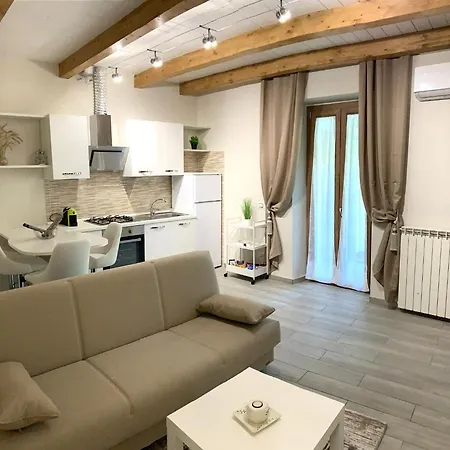 La Casetta Di Anna, Терни