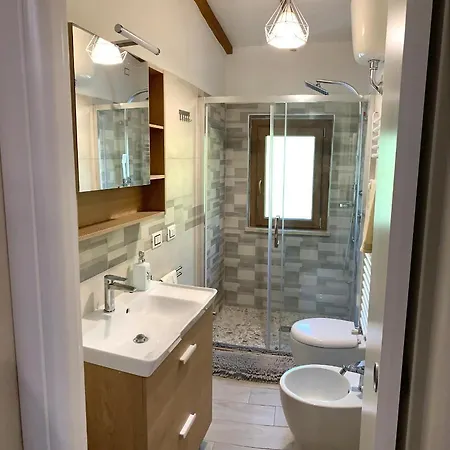 아파트 La Casetta Di Anna, 테르니