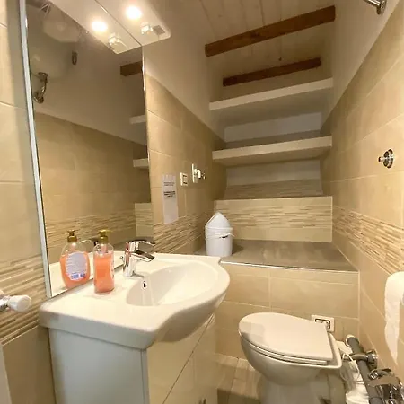 La Casetta Di Anna, Apartment *